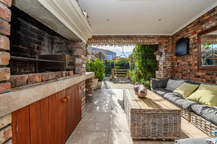 3 Bedroom Property for Sale in Humewood Eastern Cape